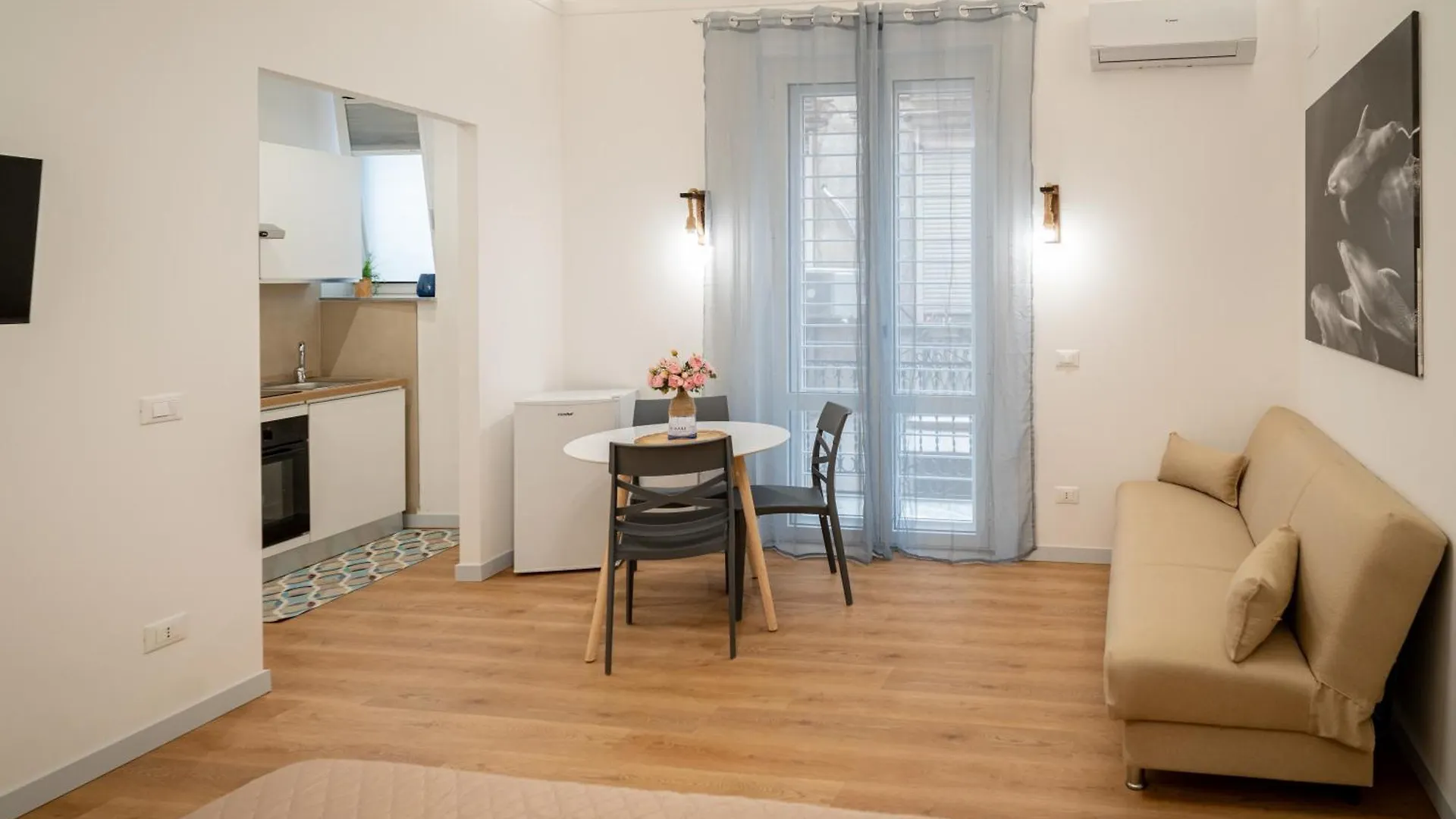 Palermo Centro Sampei Apartment 0*,